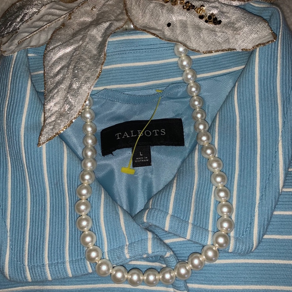 Talbots Button Blazer / Jacket - Picture 2 of 6